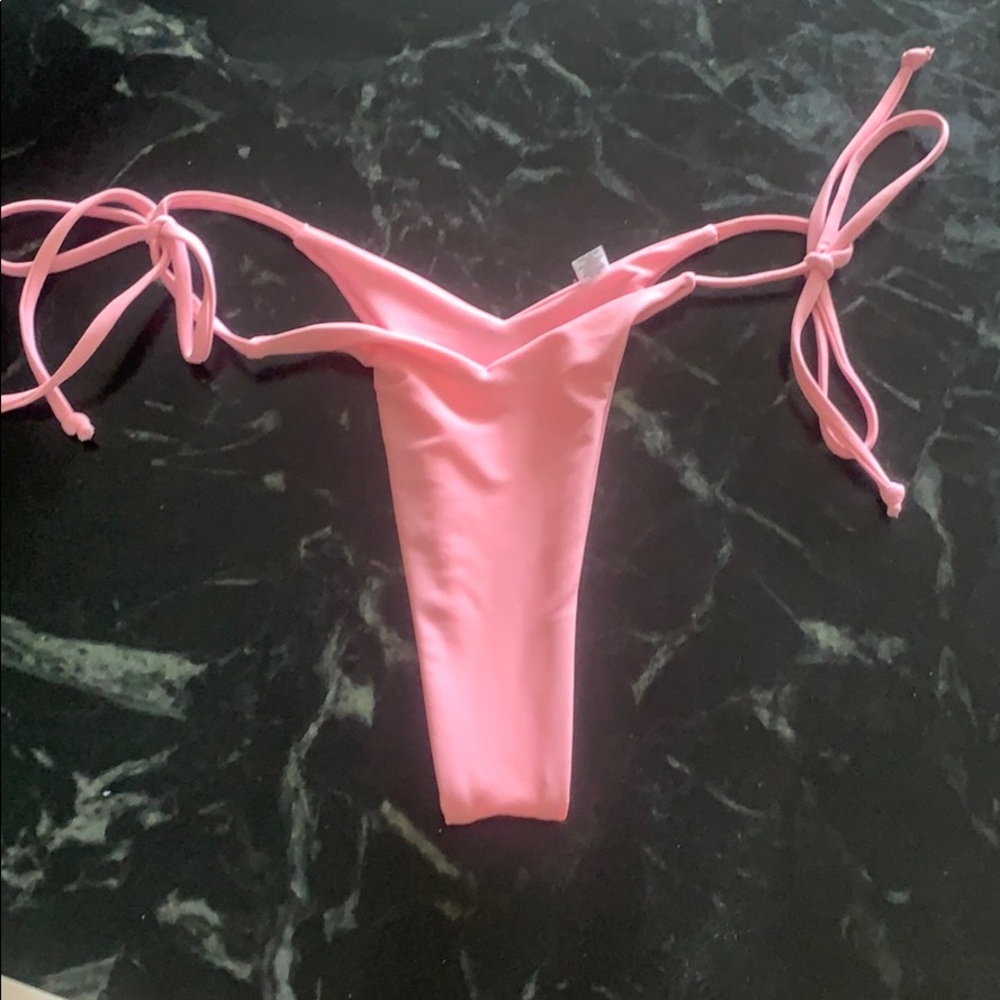 NWOT Haute Swimwear Thong Bikini Bottoms